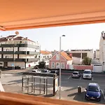 Casa Amarela, 9-room House * Barra