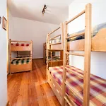 Casa Amarela, 9-room House Barra