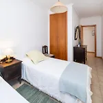 Casa Amarela, 9-room House *