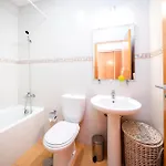 Дом отдыха Casa Amarela, 9-room House Barra