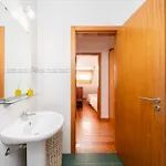 Casa Amarela, 9-room House * Barra
