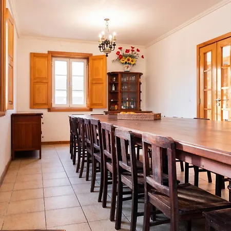 Casa Amarela, 9-room House *