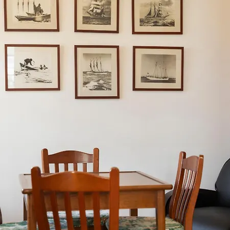 Casa Amarela, 9-room House Vakantiehuis