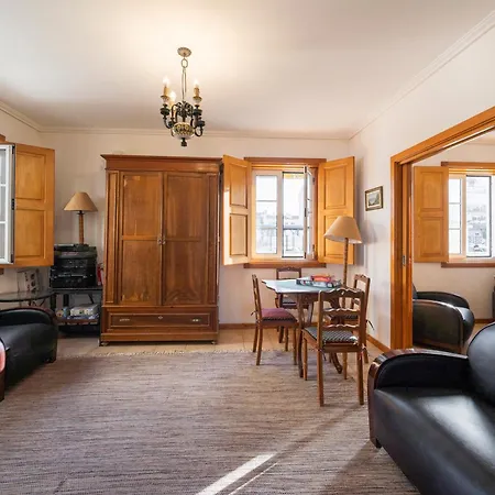 Vakantiehuis Casa Amarela, 9-room House Barra