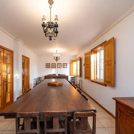 Vakantiehuis Casa Amarela, 9-room House Barra