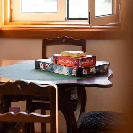 Casa Amarela, 9-room House Vakantiehuis *