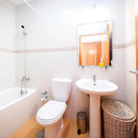 Vakantiehuis Casa Amarela, 9-room House Barra