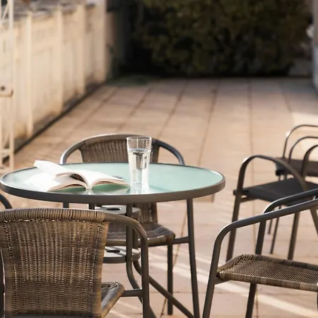 Vakantiehuis Casa Amarela, 9-room House *