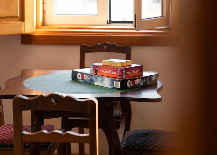 Casa Amarela, 9-room House בית נופש *